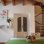 Feriehus L'alloro Casa *