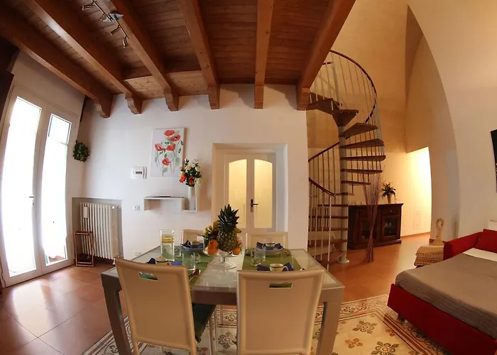 Casa de Férias L'alloro Casa *